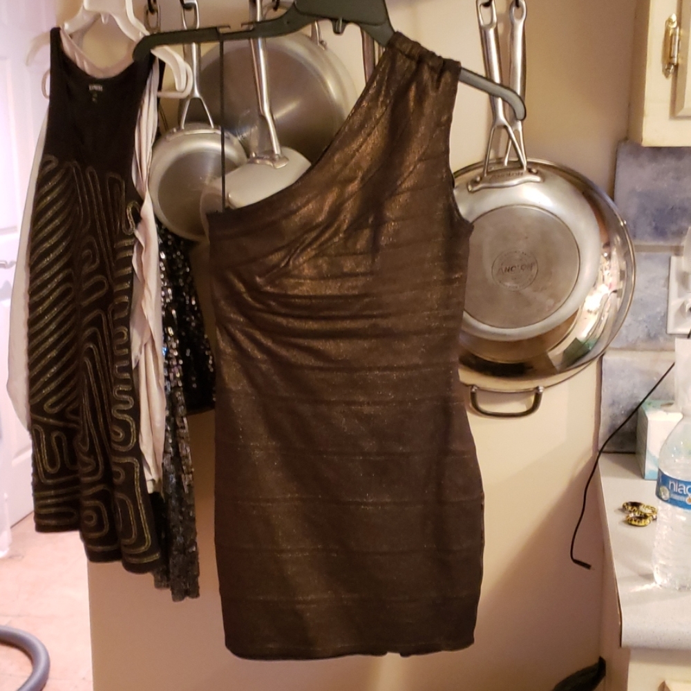 One shoulder party dress